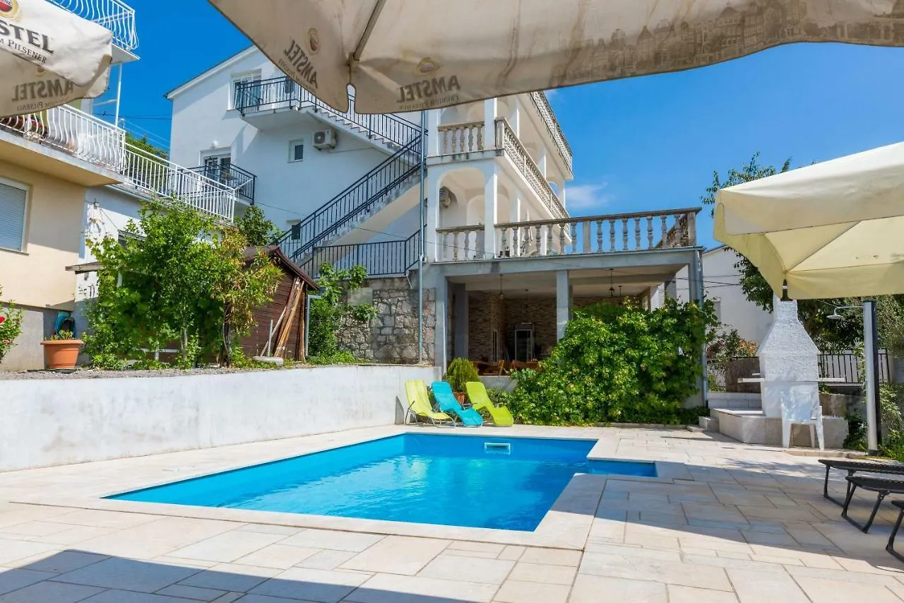 Apartments Ivano Dramalj Croatia
