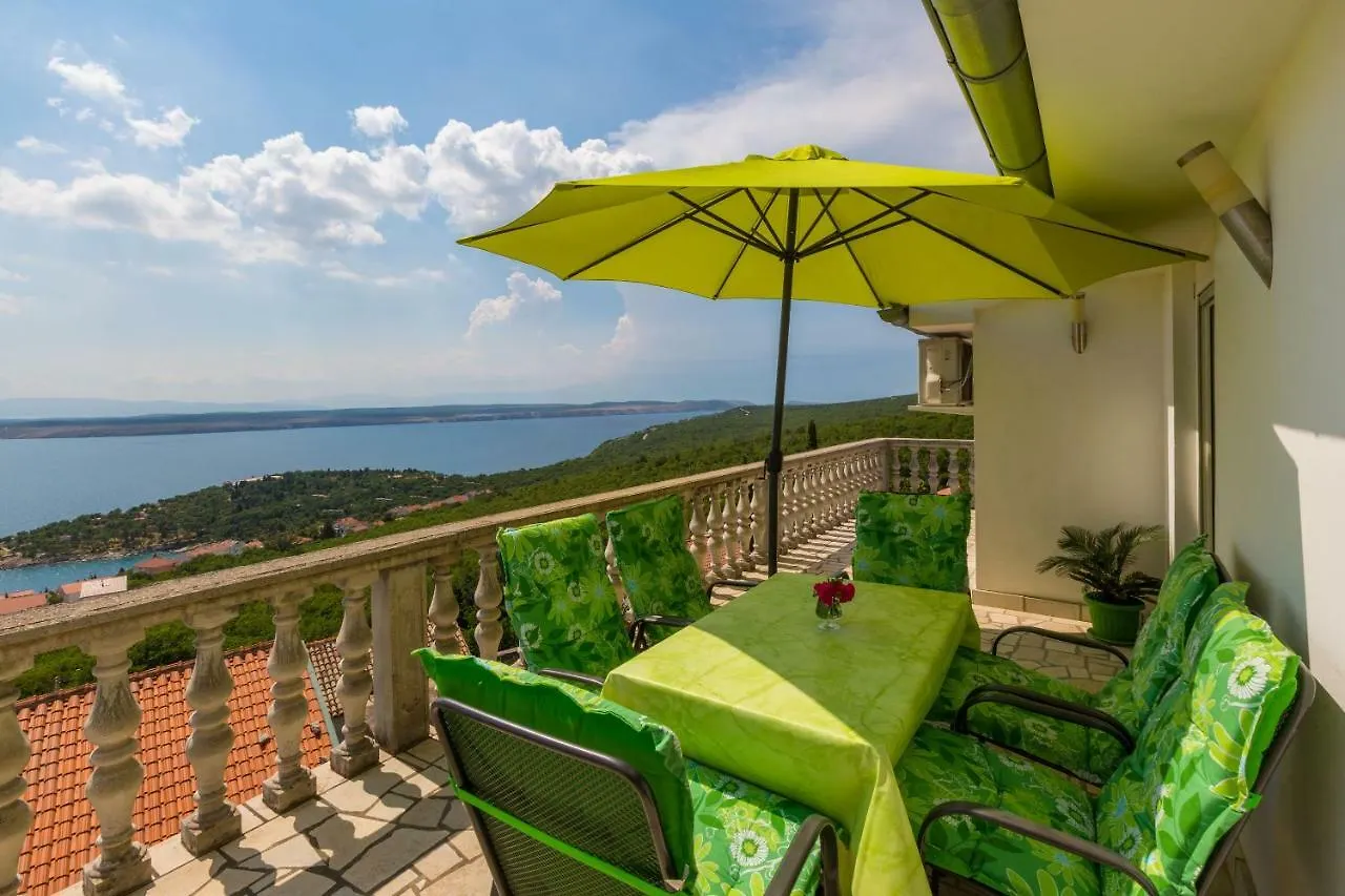 Apartments Ivano Dramalj 0*,  Croatia
