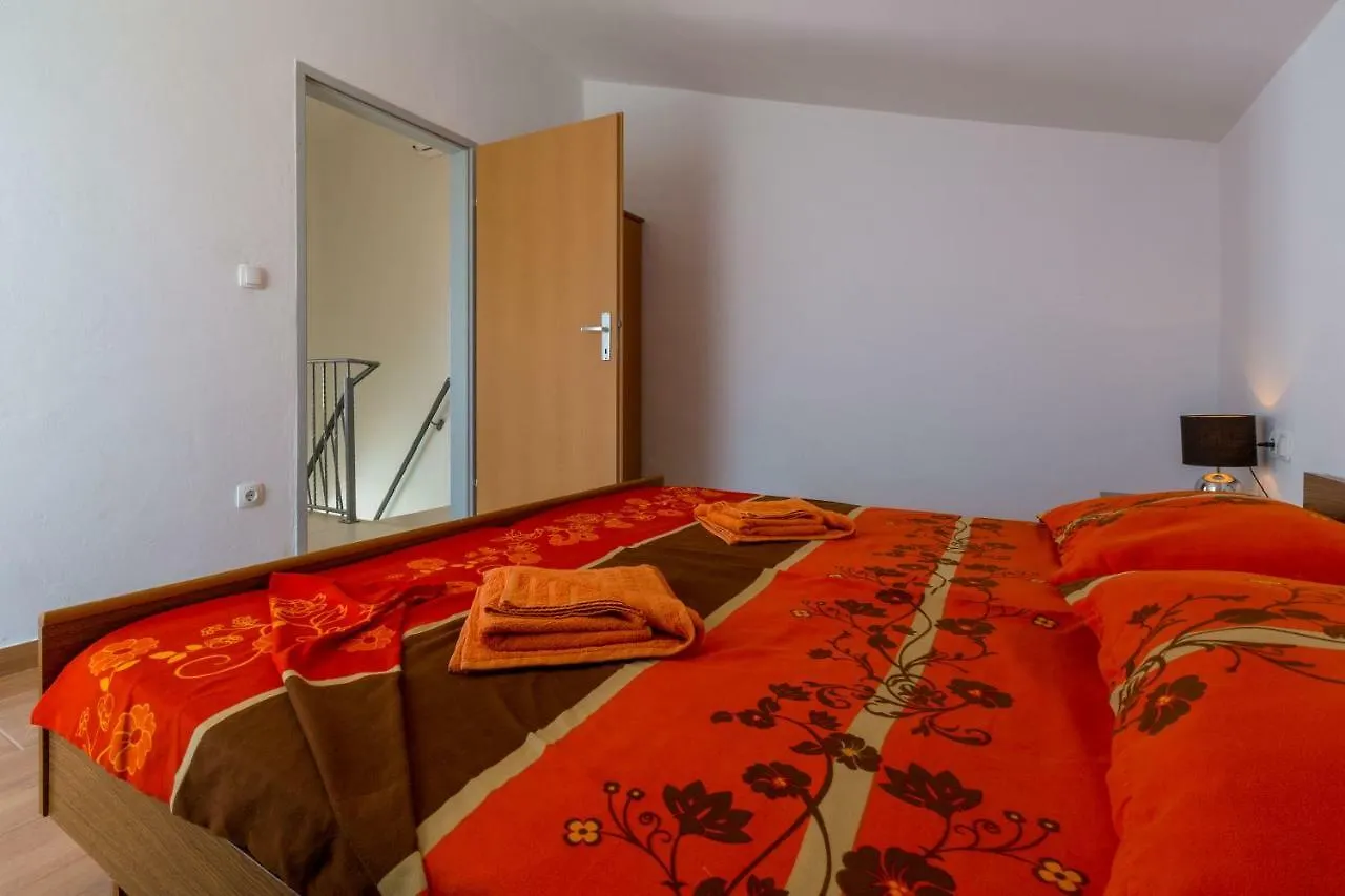 Apartments Ivano Dramalj Croatia