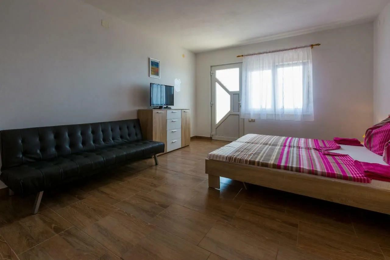 Apartments Ivano Dramalj Croatia