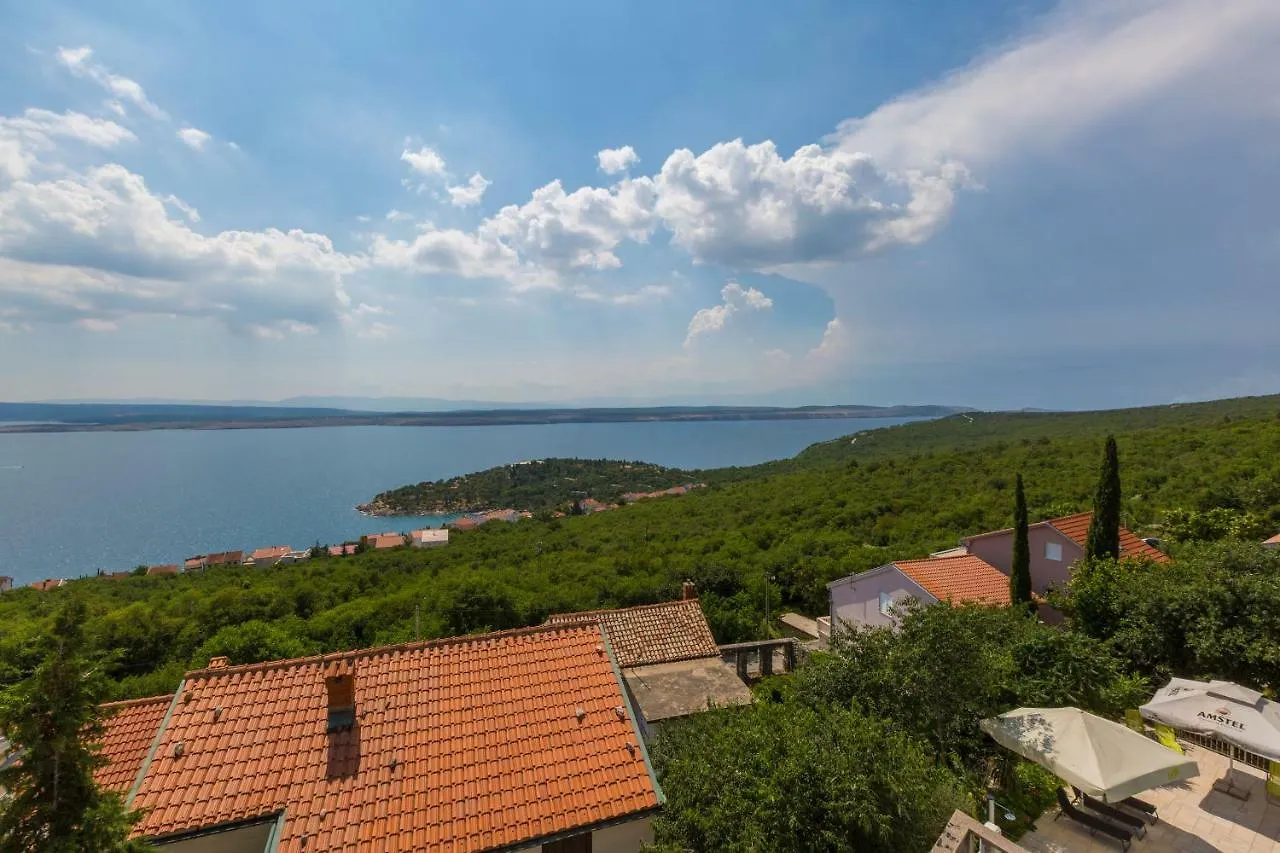 Apartments Ivano Dramalj Croatia