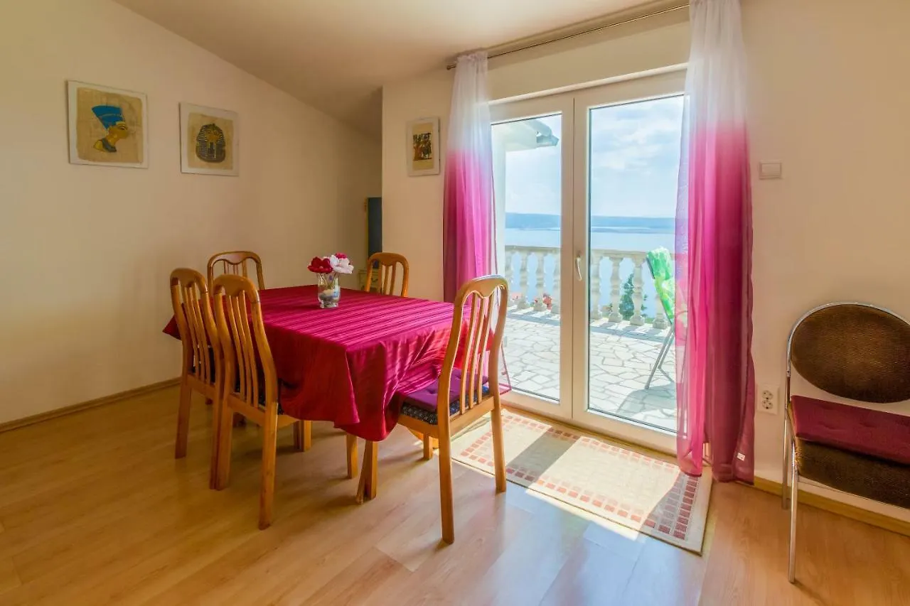 Apartments Ivano Dramalj Croatia